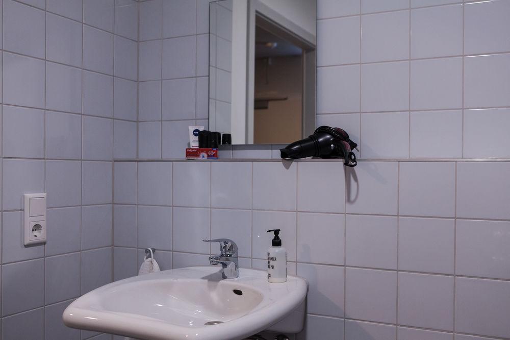 Near Brandenburg Gate - & Hostel Berlin